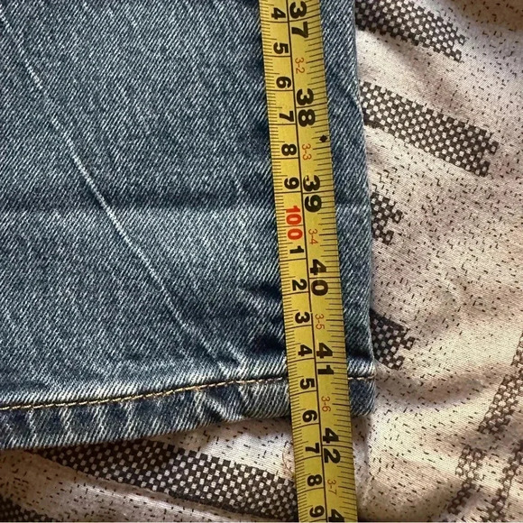 Levis Women Straight leg 501 button fly - Picture 12 of 13